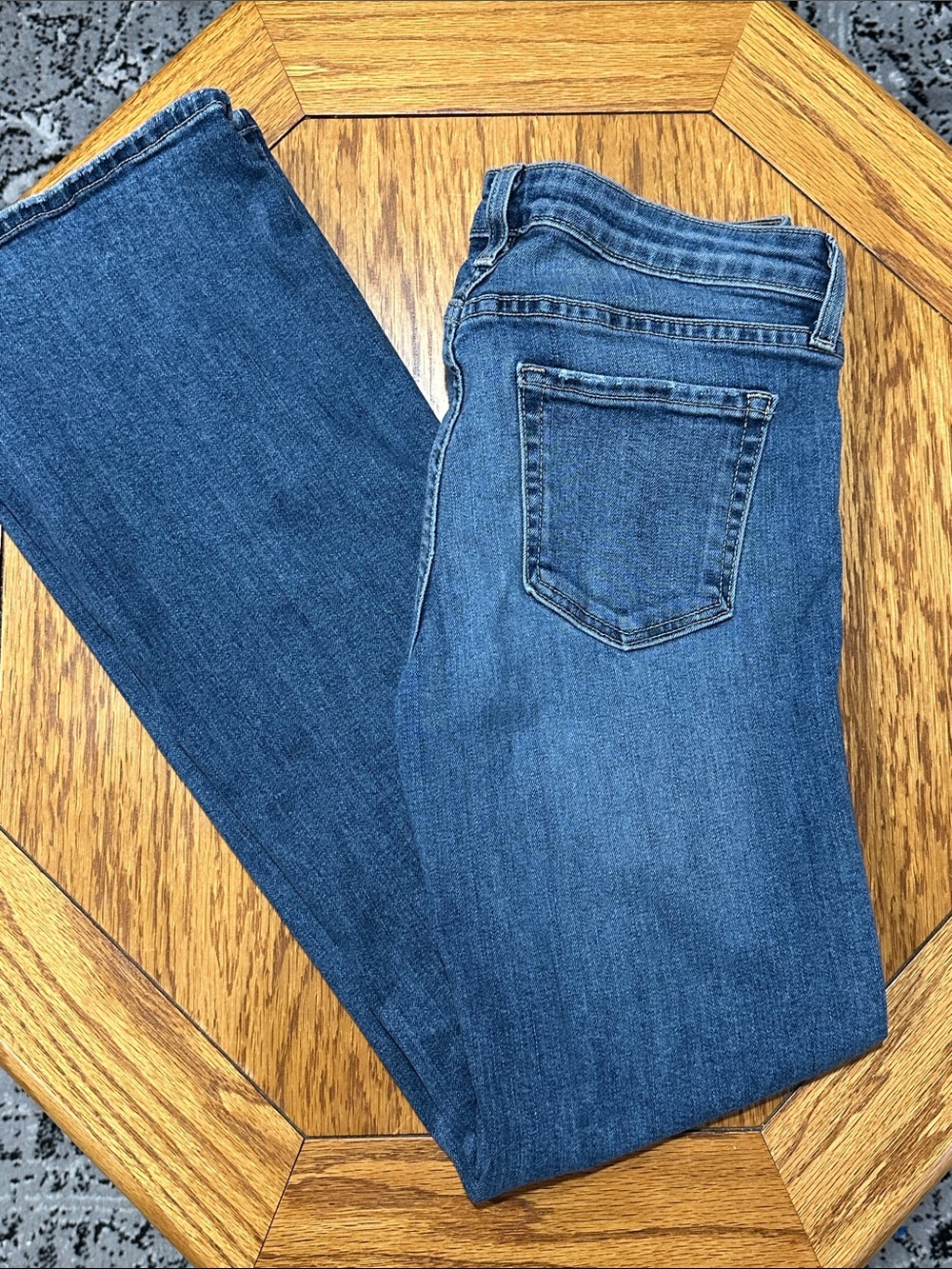 *JUST BLACK* Petite Medium Wash Boot Cut Denim Jeans Size 27P